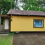 Hostel White House Puhkemaja *