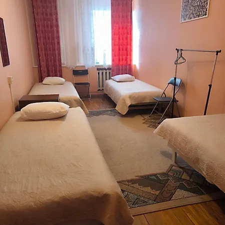 White House Puhkemaja * Uulu