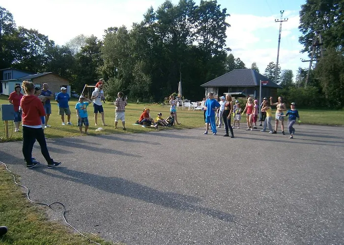 White House Puhkemaja * Uulu