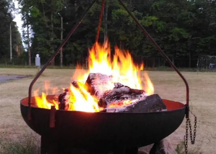 White House Puhkemaja * Uulu