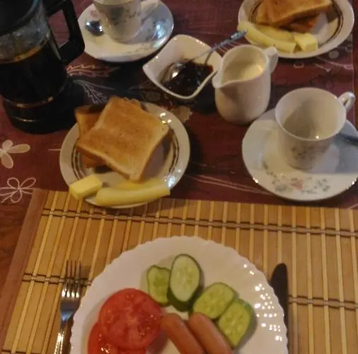 White House Puhkemaja ホステル *